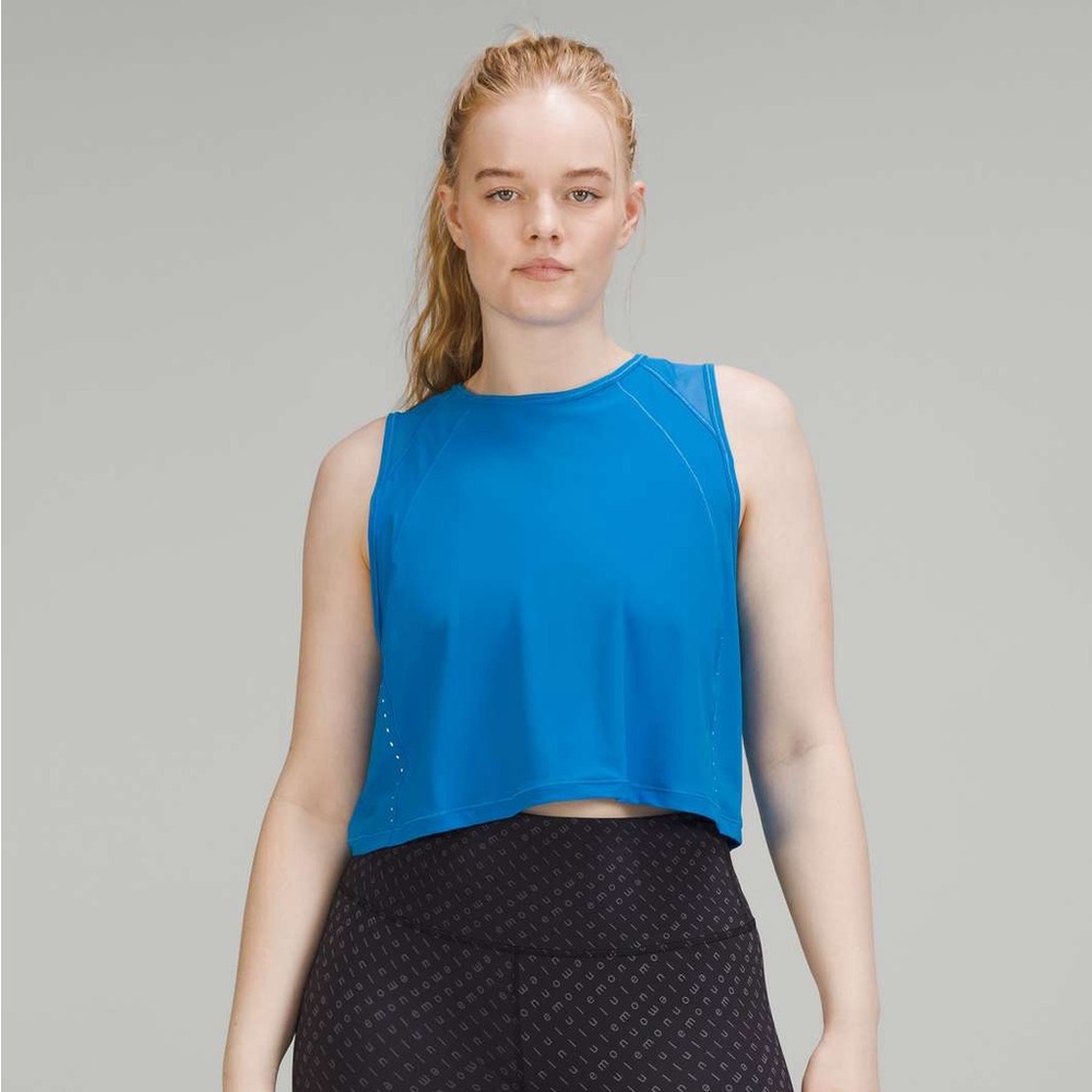 Lululemon Sculpt Cropped Tank Top in Poolside